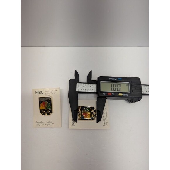 Vintage New NBC Barcelona Spain 1992 Olympic Commemorative Enameled Pin Set of 2 - Picture 5 of 5